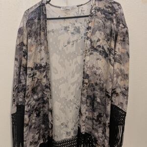 Sans Souci Elegant Black and Gray Women's Kimono